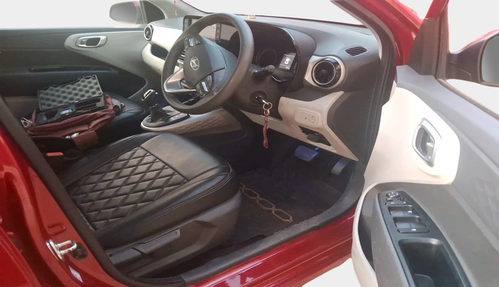 2024 Hyundai GRAND I10 NIOS SPORTZ AMT 1.2 KAPPA VTVT, Petrol, Automatic, 9,014 km, interior