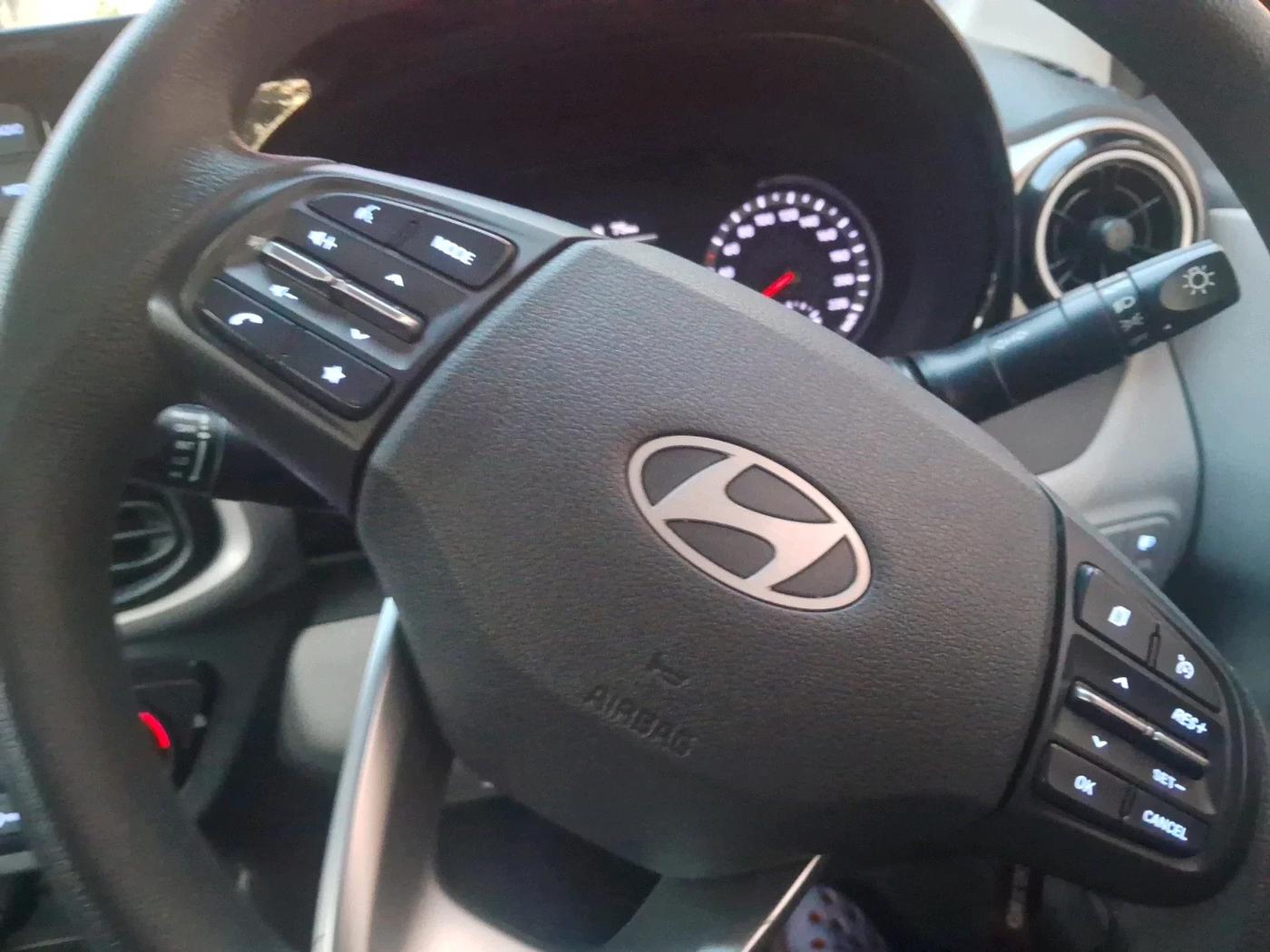 2024 Hyundai GRAND I10 NIOS SPORTZ AMT 1.2 KAPPA VTVT, Petrol, Automatic, 9,014 km, interior