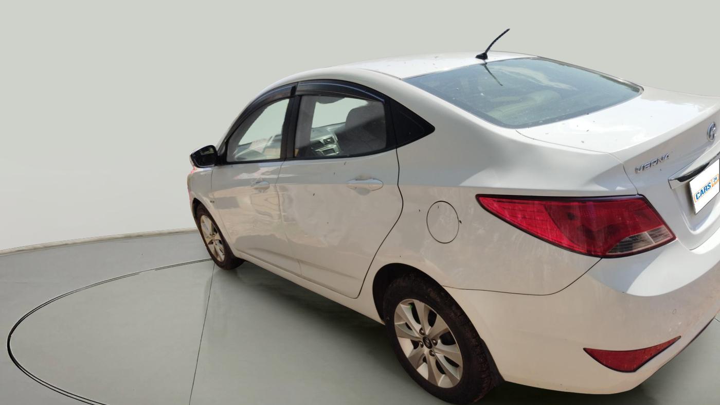 2016 Hyundai Verna FLUIDIC 4S 1.6 VTVT S AT, Petrol, Automatic, 61,671 km, exterior