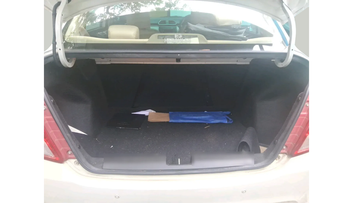 2018 Maruti Dzire VXI, Petrol, Manual, 49,111 km, exterior