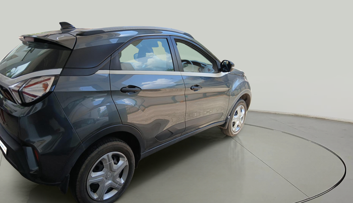 2022 Tata NEXON XM PLUS SUNROOF PETROL, Petrol, Manual, 24,729 km, exterior