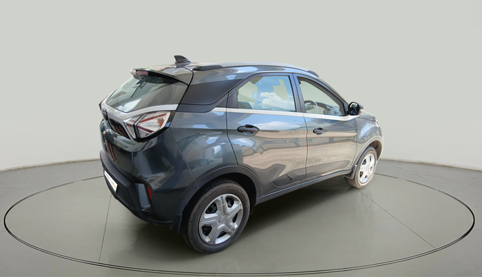 2022 Tata NEXON XM PLUS SUNROOF PETROL, Petrol, Manual, 24,729 km, exterior