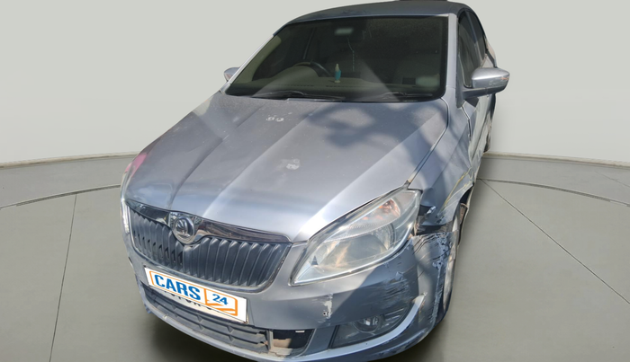 2013 Skoda Rapid AMBITION 1.6 TDI CR MT PLUS, Diesel, Manual, 1,35,457 km, exterior