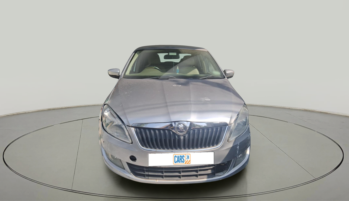 2013 Skoda Rapid AMBITION 1.6 TDI CR MT PLUS, Diesel, Manual, 1,35,457 km, exterior