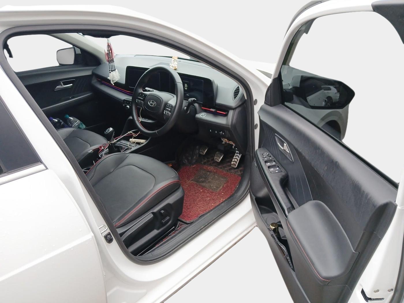 2024 Hyundai Verna SX (O) 1.5 TURBO PETROL MT, Petrol, Manual, 10,000 km, interior