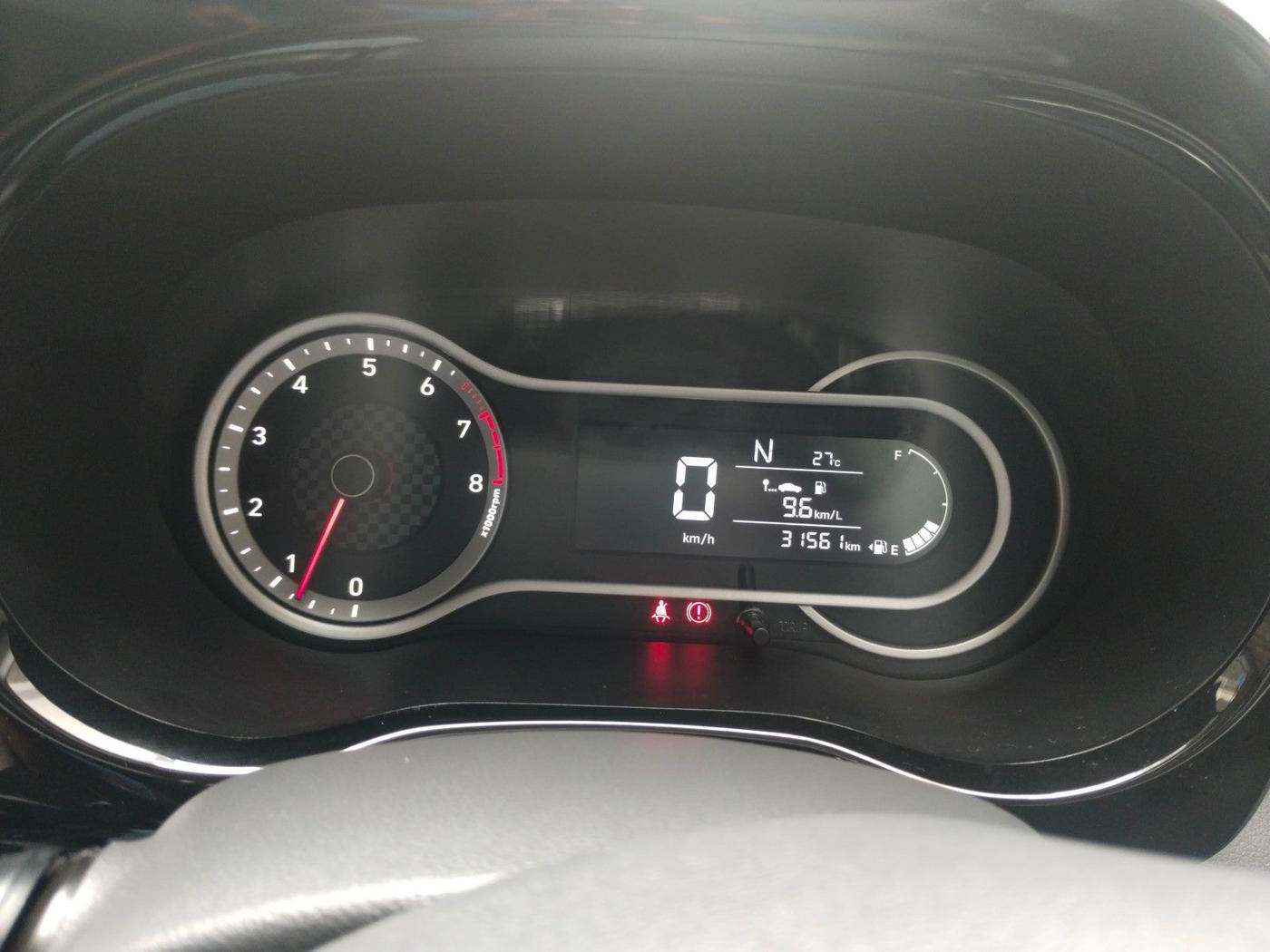2020 Hyundai GRAND I10 NIOS SPORTZ AMT 1.2 KAPPA VTVT, Petrol, Automatic, 31,561 km, interior
