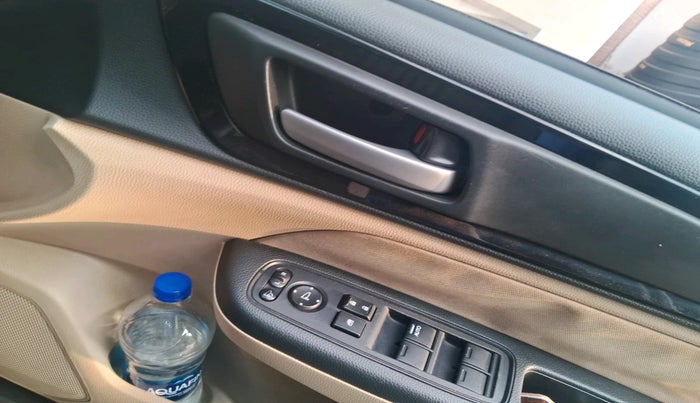 2019 Honda Amaze 1.2L I-VTEC VX, Petrol, Manual, 60,201 km, interior