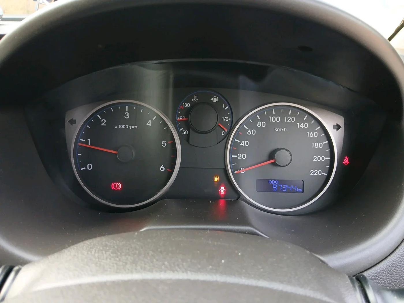 2013 Hyundai i20 SPORTZ 1.4 CRDI, Diesel, Manual, 97,344 km, interior
