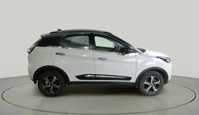 2022 Tata NEXON XZA PLUS (O) PETROL, Petrol, Automatic, 18,265 km, exterior
