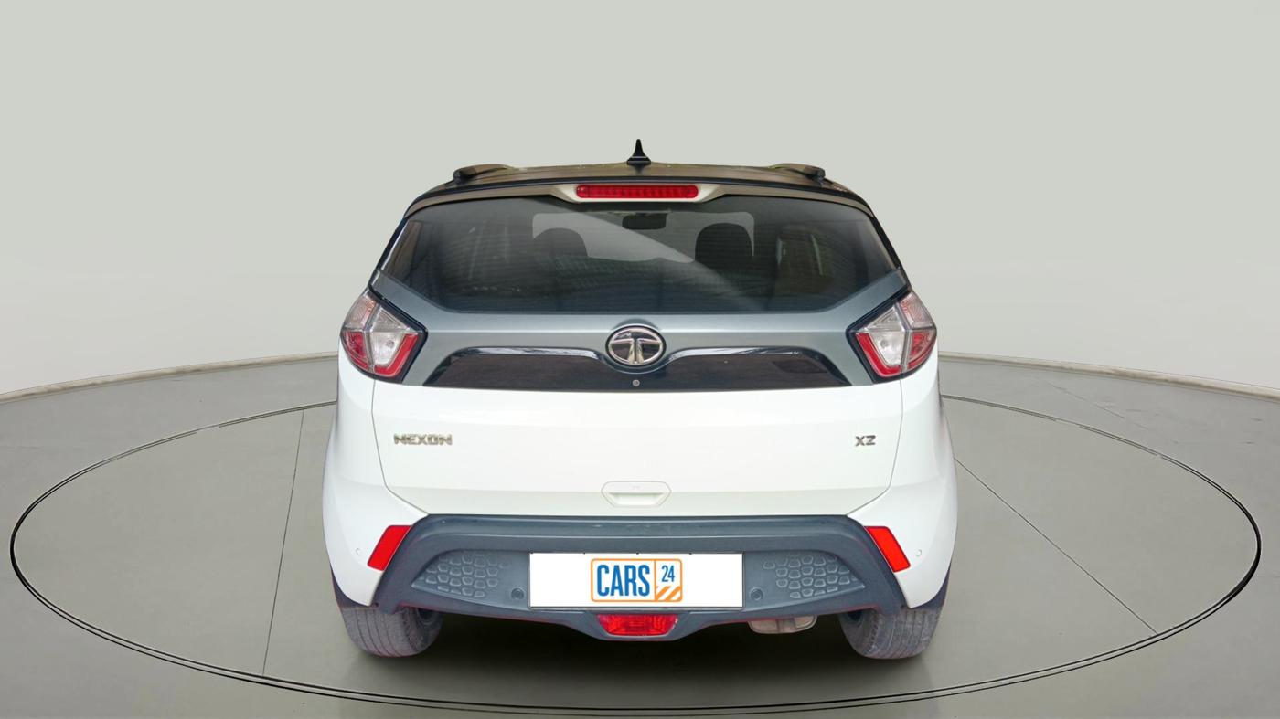 2018 Tata NEXON XZ PETROL, Petrol, Manual, 27,874 km, exterior