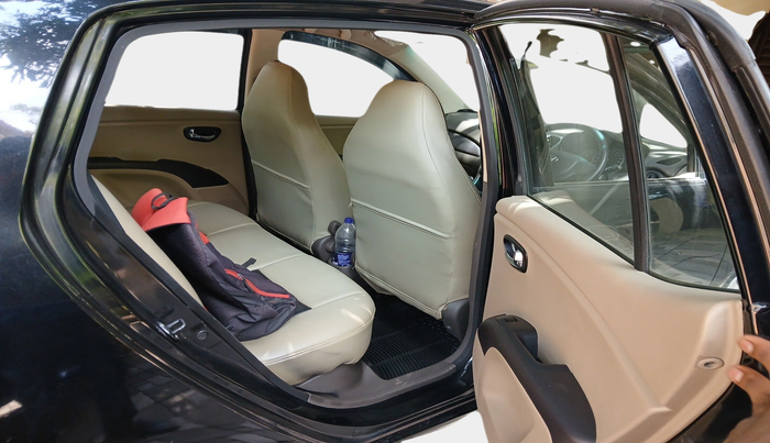 2010 Hyundai i10 MAGNA 1.2, Petrol, Manual, 27,910 km, interior