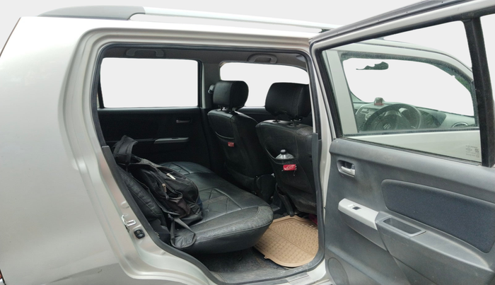 2011 Maruti Wagon R 1.0 VXI, Petrol, Manual, 73,027 km, interior