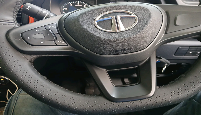 2023 Tata PUNCH ADVENTURE MT, Petrol, Manual, 11,809 km, interior
