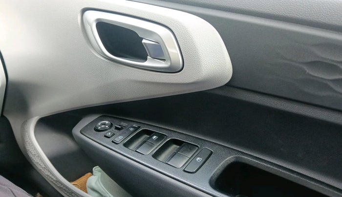 2023 Hyundai GRAND I10 NIOS SPORTZ AMT 1.2 KAPPA VTVT, Petrol, Automatic, 44,358 km, interior