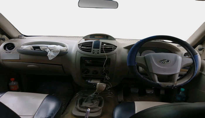 2010 Mahindra Xylo D2, Diesel, Manual, 1,93,420 km, interior