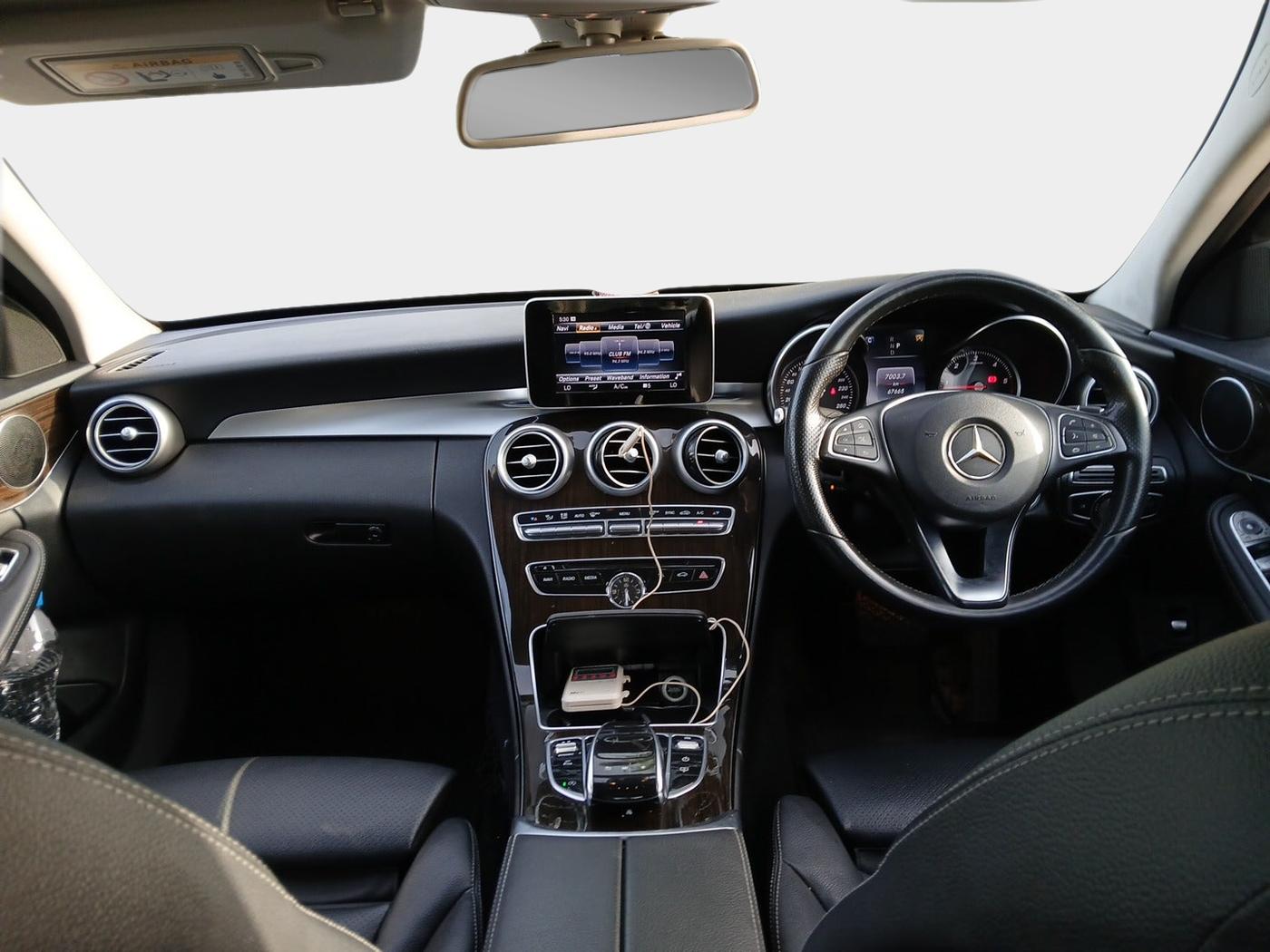 2017 Mercedes Benz C Class C 220 CDI AVANTGARDE, Diesel, Automatic, 70,094 km, interior