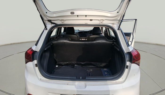 2017 Hyundai Elite i20 MAGNA EXECUTIVE 1.2, Petrol, Manual, 30,864 km, exterior