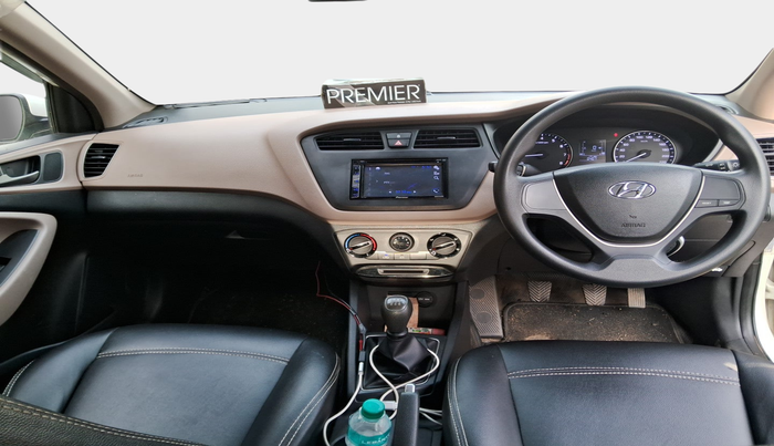 2017 Hyundai Elite i20 MAGNA EXECUTIVE 1.2, Petrol, Manual, 30,864 km, interior