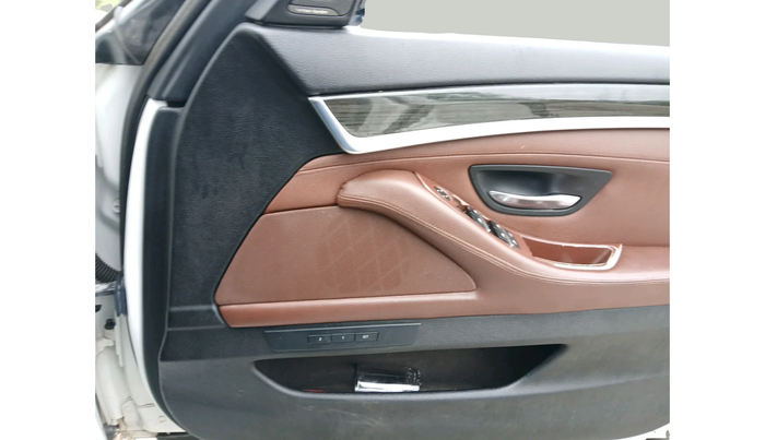 2016 BMW 5 Series 520D LUXURY LINE, Diesel, Automatic, 1,03,467 km, interior