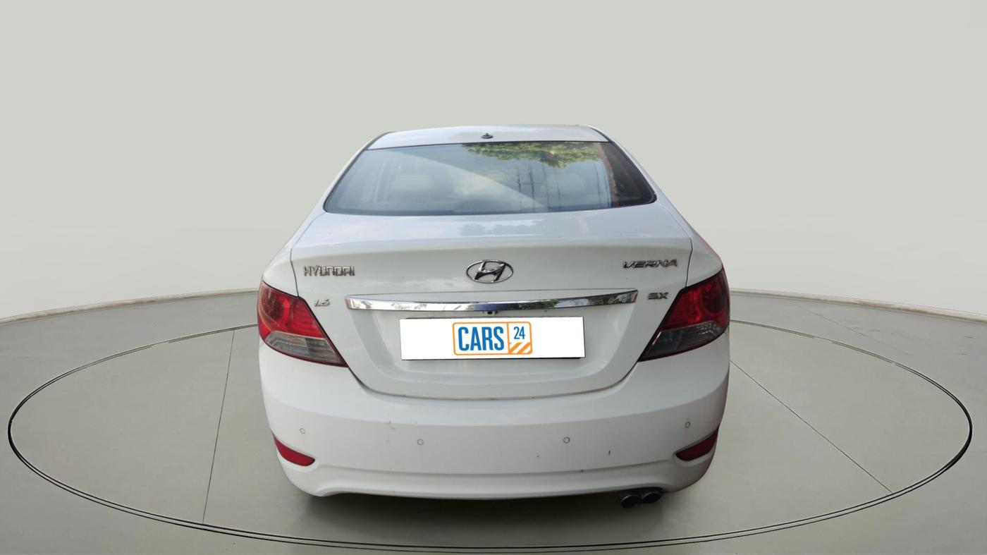 2012 Hyundai Verna FLUIDIC 1.6 CRDI SX OPT, Diesel, Manual, 1,21,016 km, exterior