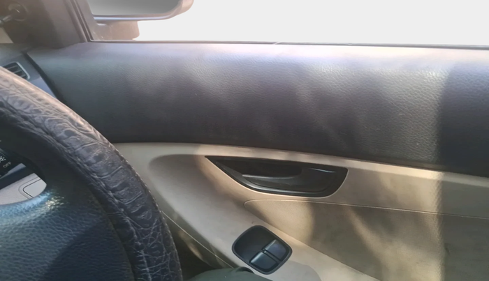 2014 Hyundai Eon MAGNA +, Petrol, Manual, 44,751 km, interior