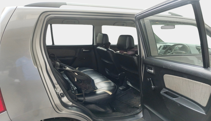 2015 Maruti Wagon R 1.0 LXI, Petrol, Manual, 66,237 km, interior