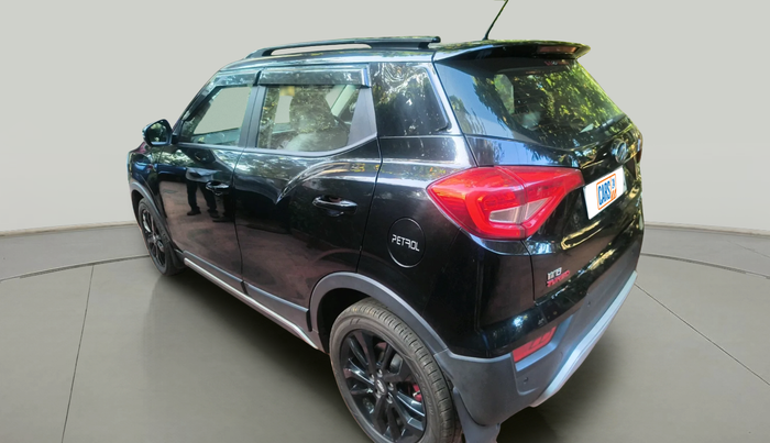 2021 Mahindra XUV300 W8 (O) 1.2 PETROL, Petrol, Manual, 54,482 km, exterior