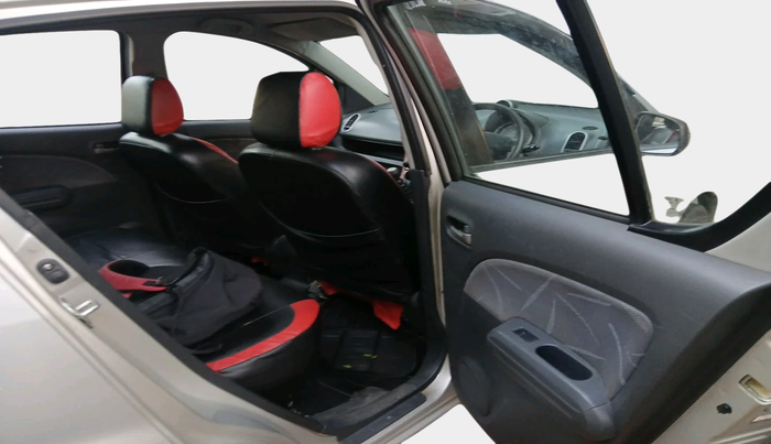 2012 Maruti Ritz VDI, Diesel, Manual, 1,53,832 km, interior