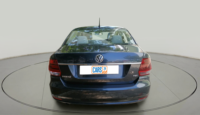 2016 Volkswagen Vento COMFORTLINE 1.2 TSI AT, Petrol, Automatic, 1,21,903 km, exterior