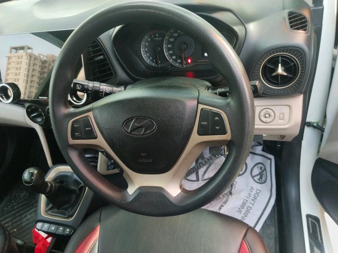 2018 Hyundai NEW SANTRO ASTA MT, Petrol, Manual, 1,08,716 km, interior