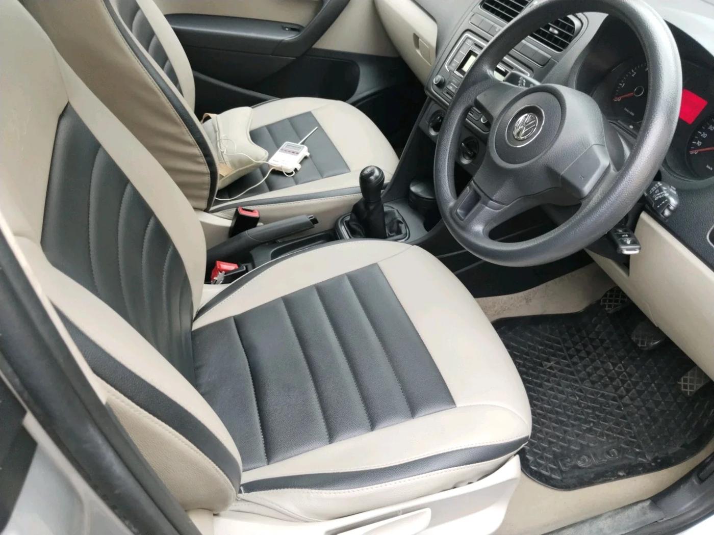 2013 Volkswagen Polo COMFORTLINE 1.2L PETROL, Petrol, Manual, 30,821 km, interior