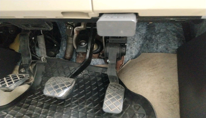 2013 Volkswagen Polo COMFORTLINE 1.2L PETROL, Petrol, Manual, 30,821 km, interior