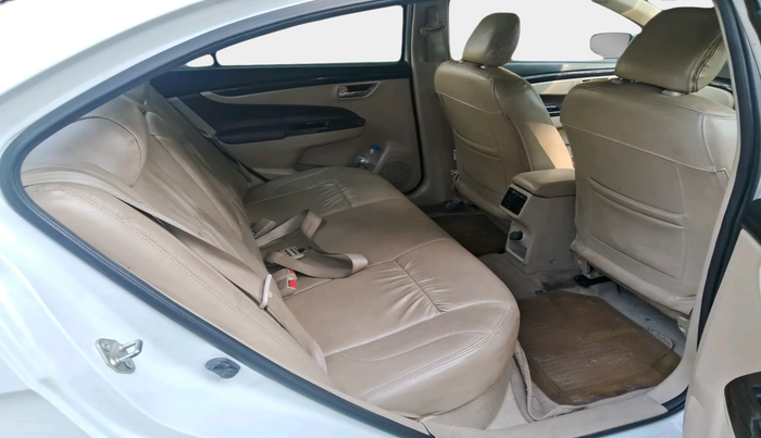 2016 Maruti Ciaz VDI SHVS, Diesel, Manual, 1,19,527 km, interior