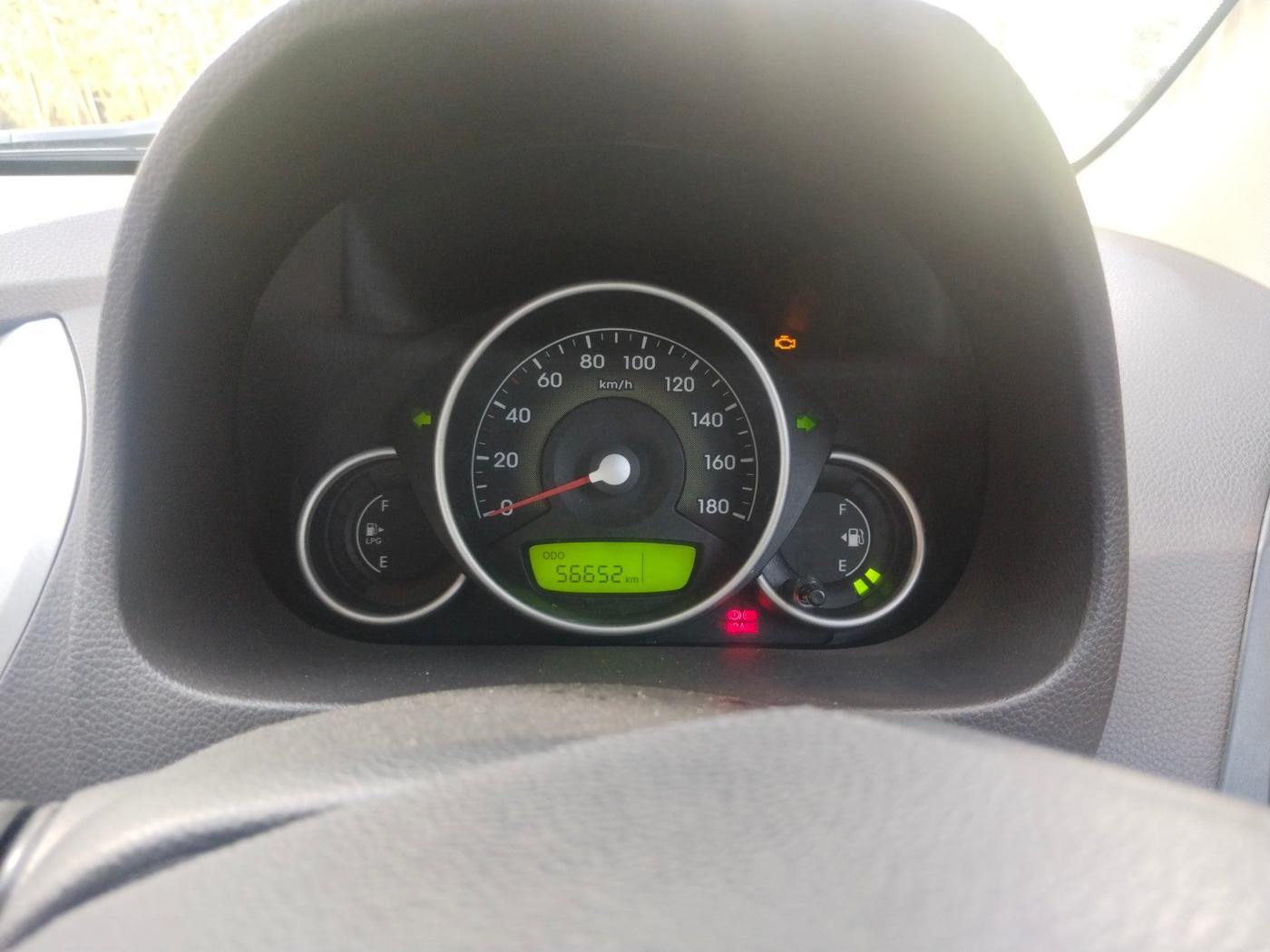 2012 Hyundai Eon ERA + LPG, Petrol, Manual, 56,652 km, interior