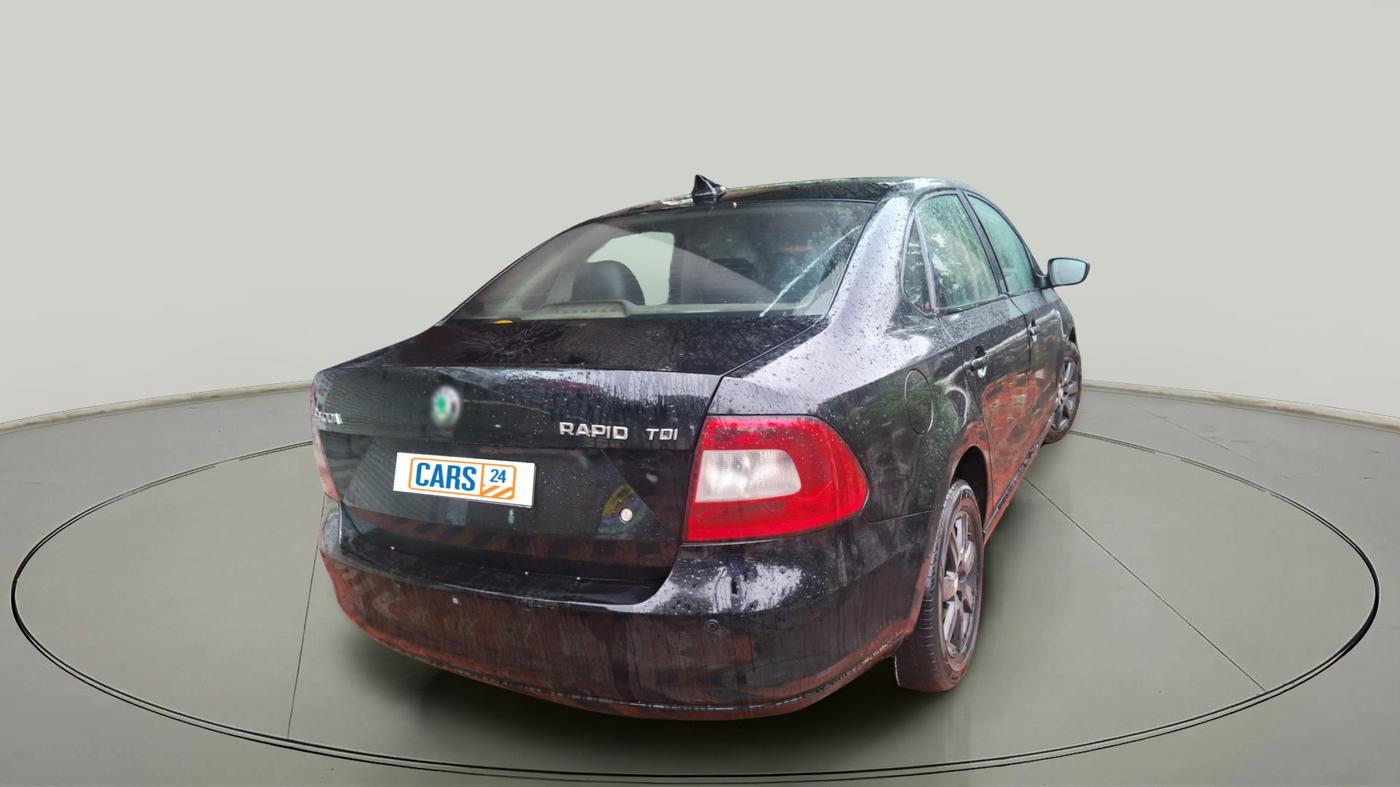 2012 Skoda Rapid ELEGANCE 1.6 TDI CR MT, Diesel, Manual, 1,34,886 km, exterior