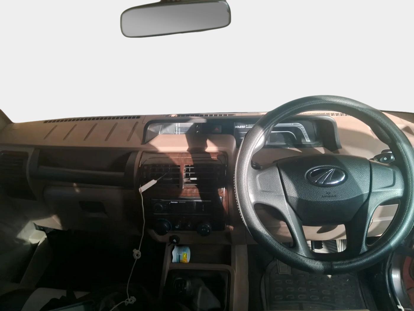 2020 Mahindra Bolero B6 (O), Diesel, Manual, 8,573 km, interior