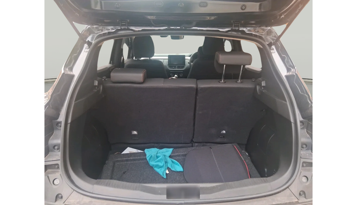 2024 Renault Kiger RXT (O) MT, Petrol, Manual, 17,392 km, exterior