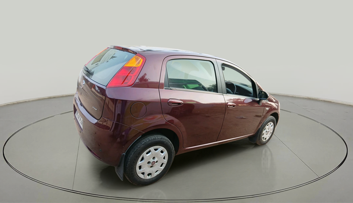 2014 Fiat Grand Punto DYNAMIC 1.3, Diesel, Manual, 1,23,222 km, exterior