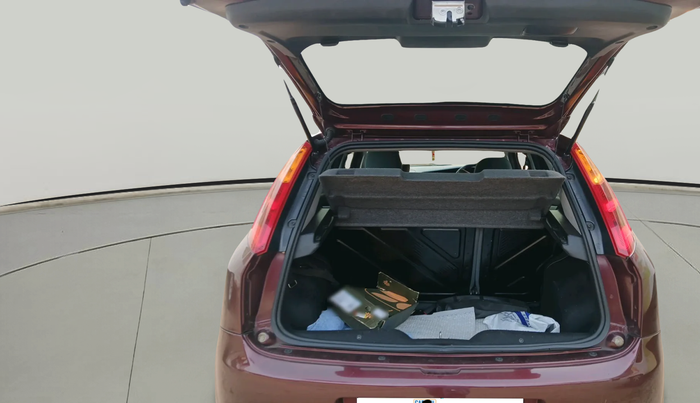 2014 Fiat Grand Punto DYNAMIC 1.3, Diesel, Manual, 1,23,222 km, exterior