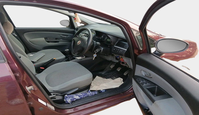 2014 Fiat Grand Punto DYNAMIC 1.3, Diesel, Manual, 1,23,222 km, interior