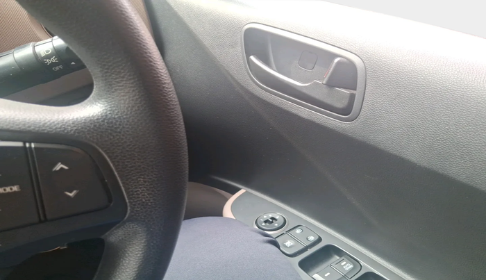 2018 Hyundai Grand i10 MAGNA 1.2 KAPPA VTVT, Petrol, Manual, 14,332 km, interior