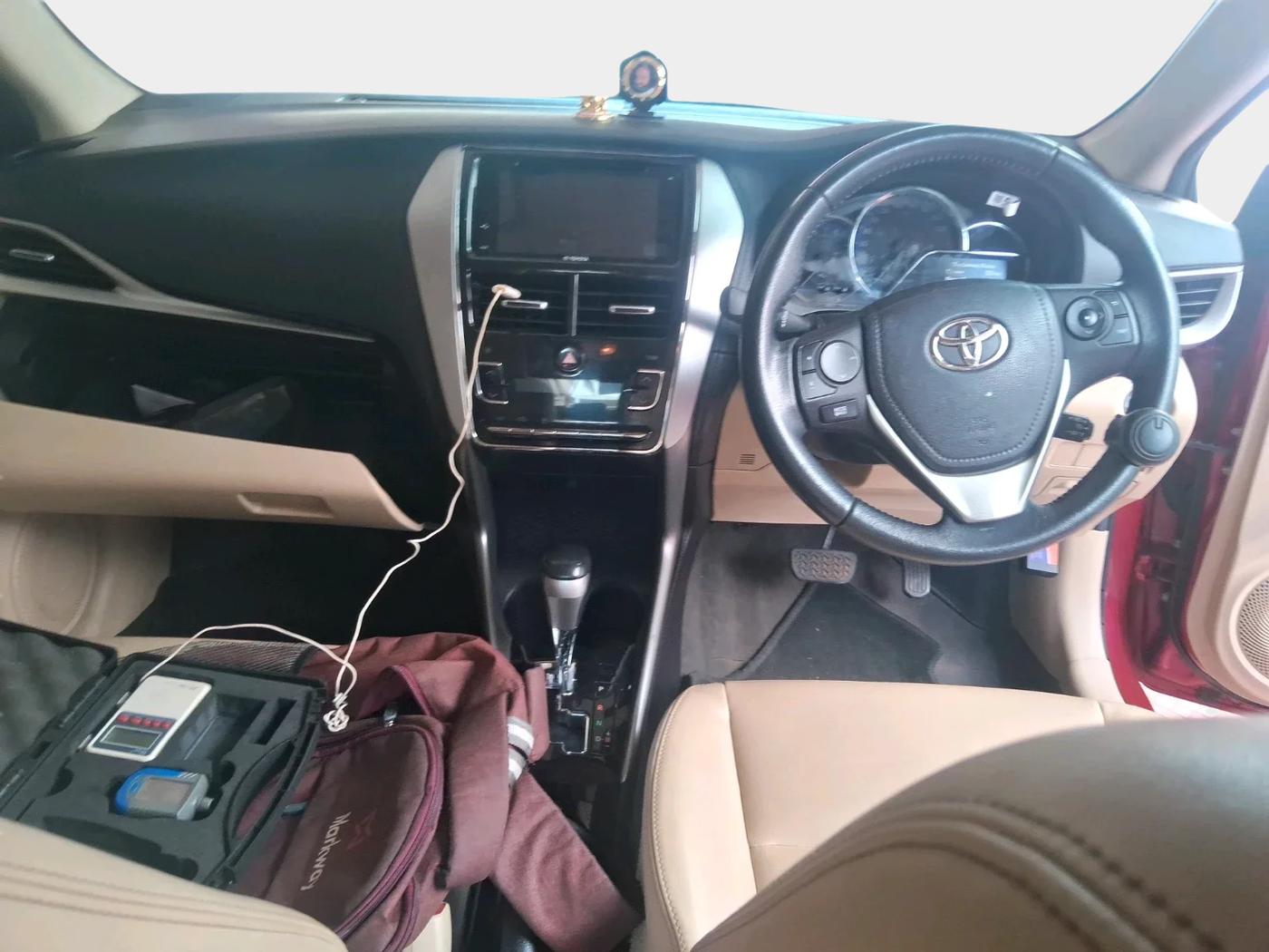 2020 Toyota YARIS V CVT, Petrol, Automatic, 50,000 km, interior