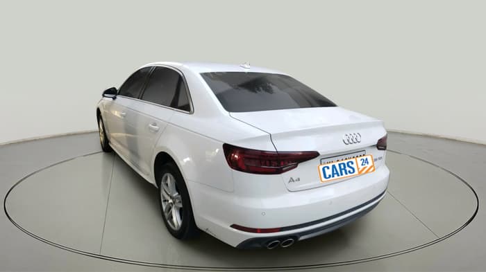 2018 Audi A4 35 TDI Technology, Diesel, Automatic, 1,61,692 km, exterior