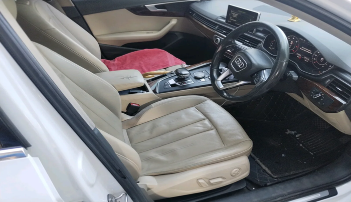 2018 Audi A4 35 TDI Technology, Diesel, Automatic, 1,61,692 km, interior
