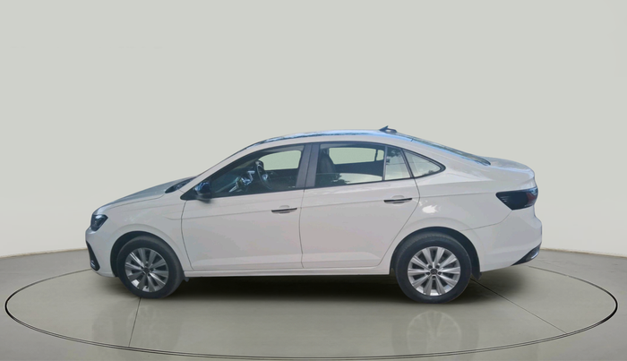 2022 Volkswagen VIRTUS HIGHLINE TSI 1.0 MT, Petrol, Manual, 30,373 km, exterior