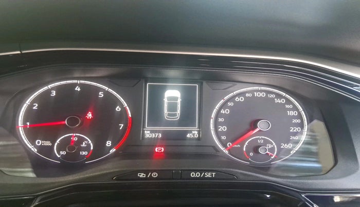 2022 Volkswagen VIRTUS HIGHLINE TSI 1.0 MT, Petrol, Manual, 30,373 km, interior