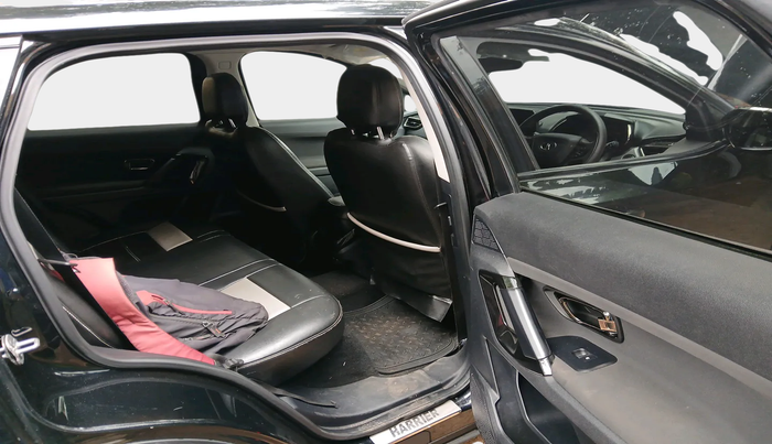 2022 Tata Harrier XT PLUS 2.0L KRYOTEC DARK EDITON, Diesel, Manual, 42,377 km, interior