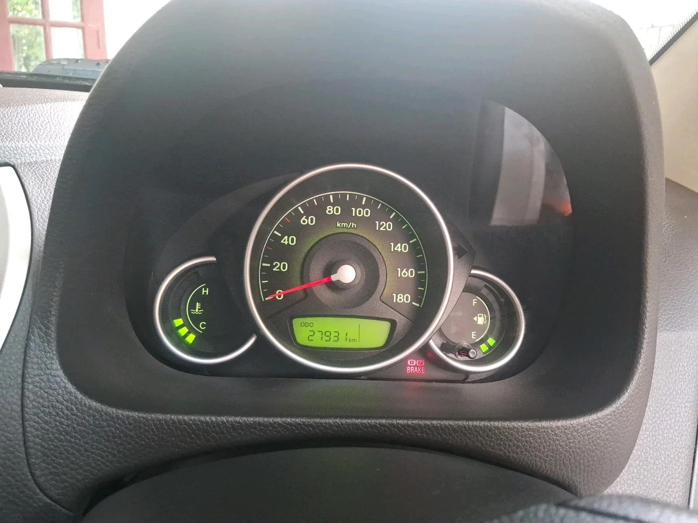 2011 Hyundai Eon MAGNA, Petrol, Manual, 27,931 km, interior