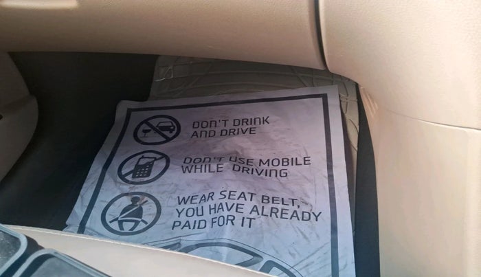 2011 Hyundai Verna FLUIDIC 1.6 VTVT SX, Petrol, Manual, 82,348 km, interior