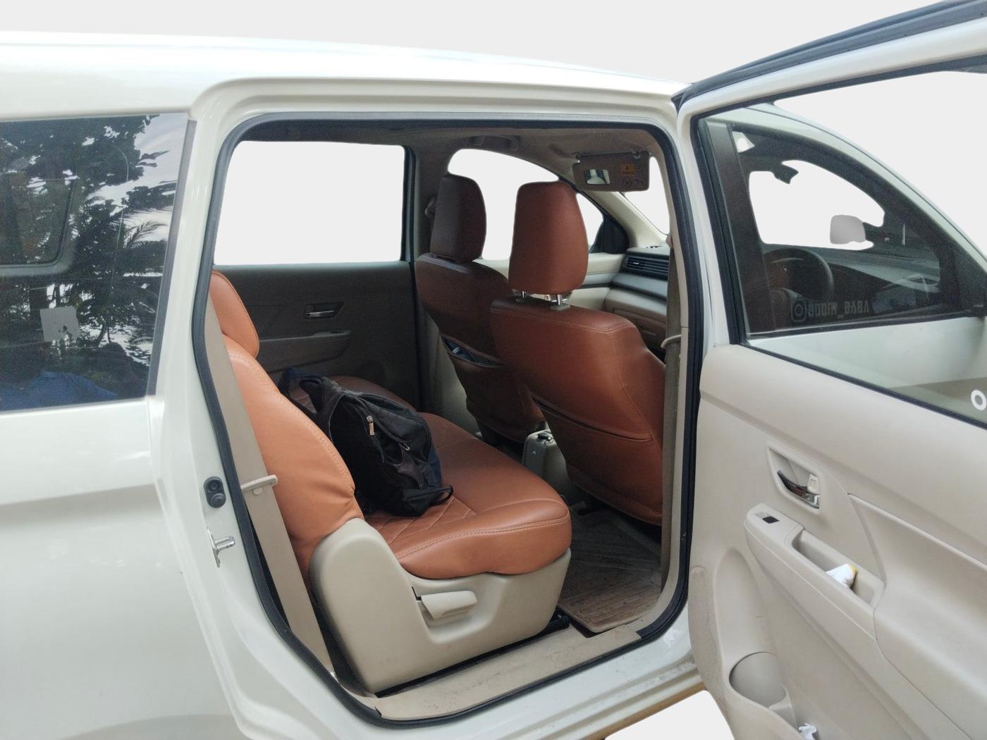 2021 Maruti Ertiga VXI AT SHVS, Petrol, Automatic, 9,00,000 km, interior